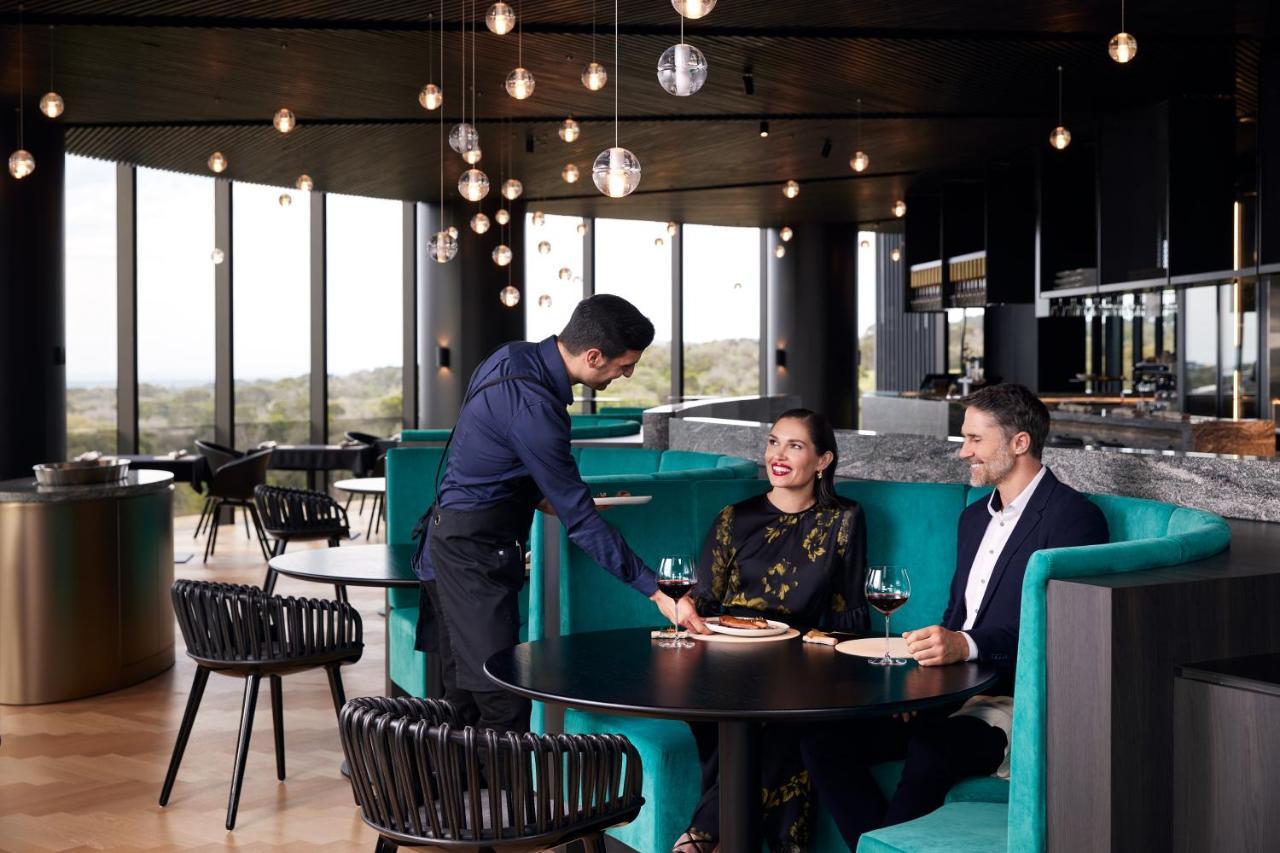 Racv Cape Schanck Resort Exterior foto A restaurant in the Emirates First Lounge at Dubai International Airport