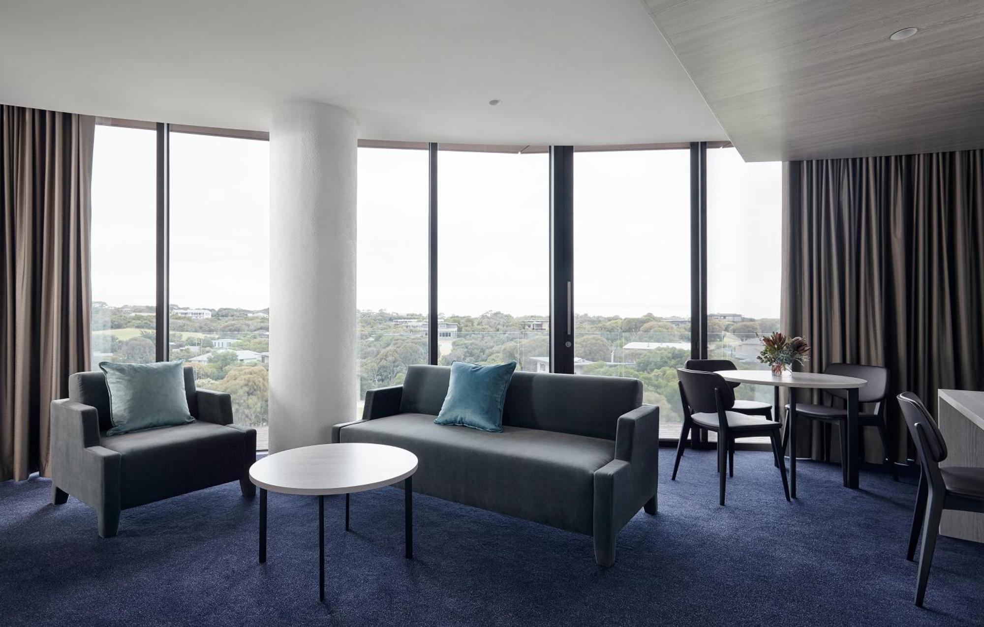Racv Cape Schanck Resort Exterior foto A suite at the hotel